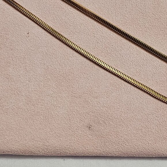 Reva Skinner Vintage Ultra Suede Clutch Purse With Gold Chain Strap Pink & Gold - Picture 5 of 9